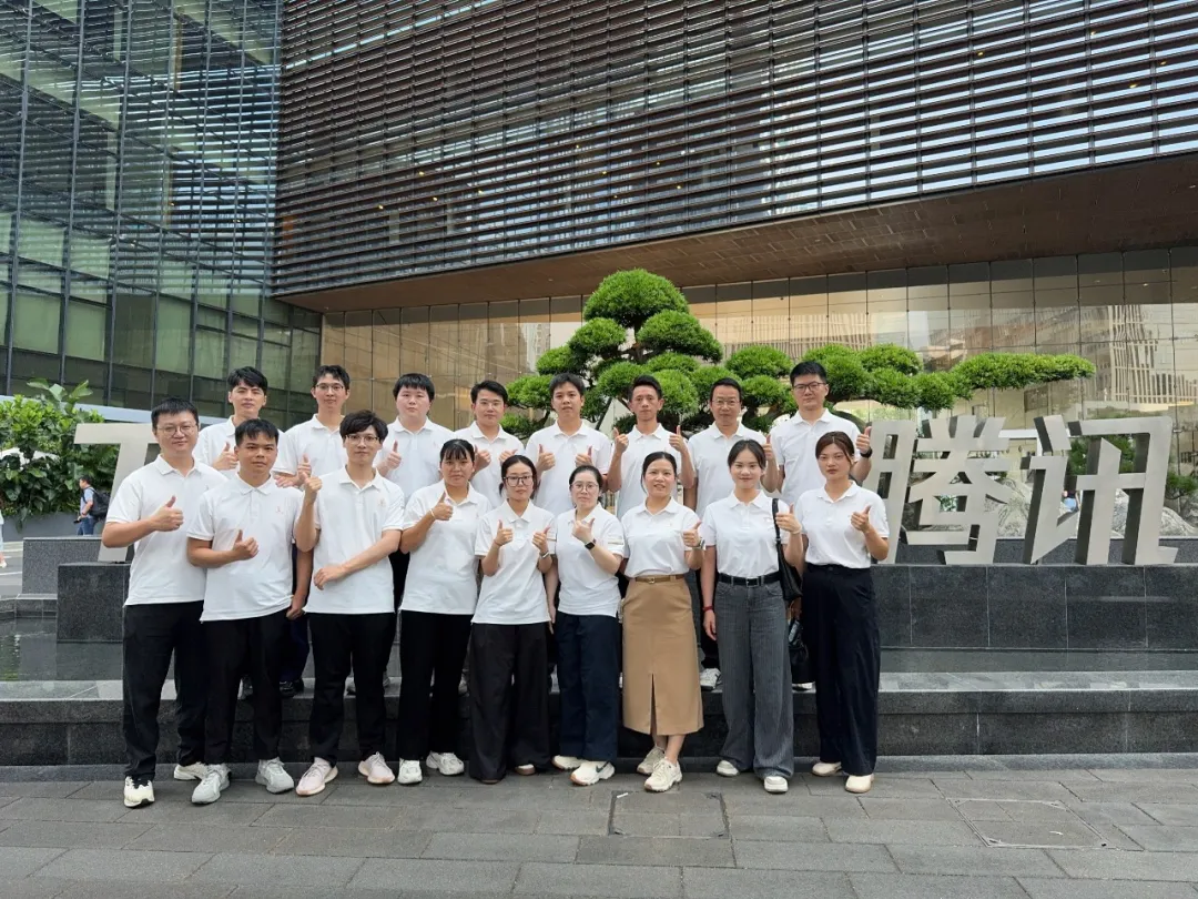 腾讯与司盟企服战略合作深化,共拓企业AI应用新机遇 腾讯与司盟企服战略合作深化,共拓企业AI应用新机遇