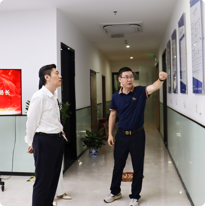 市场监督管理局局长辅导调研